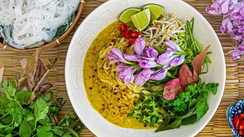 Wisata Kuliner Kamboja: Lebih dari Sekedar Nasi dan Sayur