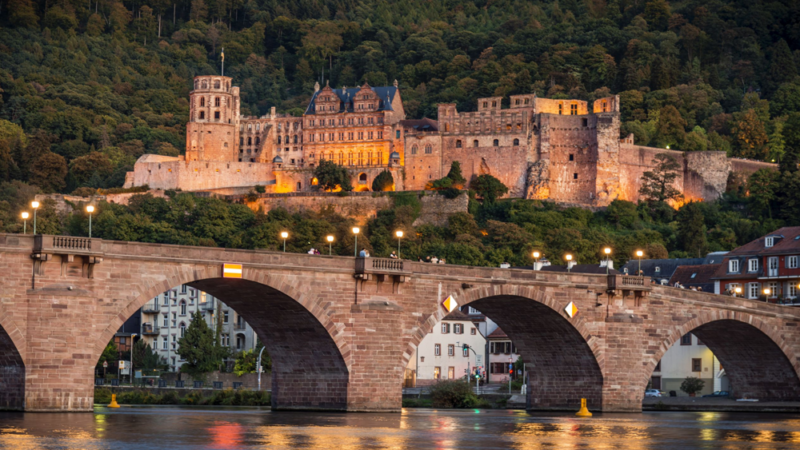 Heidelberg: Kota Romantis di Tepi Sungai Neckar