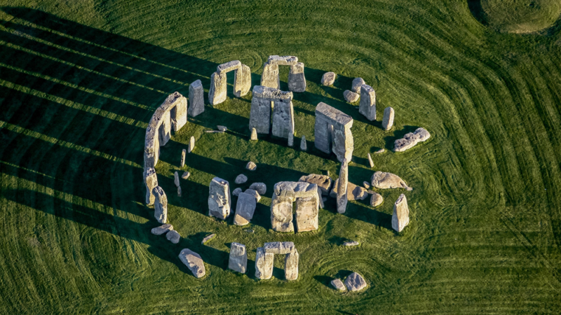 Stonehenge: Misteri Batu Megalitik yang Menantang Waktu